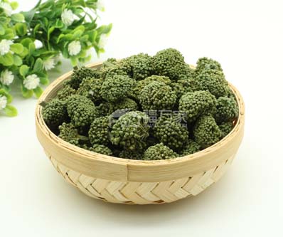 喝三七花的注意事项
